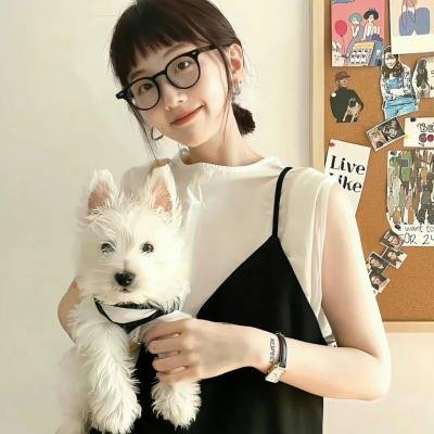 接近无限的白